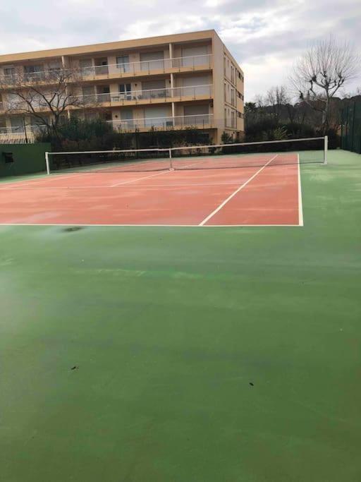 Appartement Vue Mer Au Lavandou Le Lavandou Zewnętrze zdjęcie